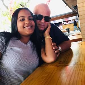 Meet your Posher, Ana